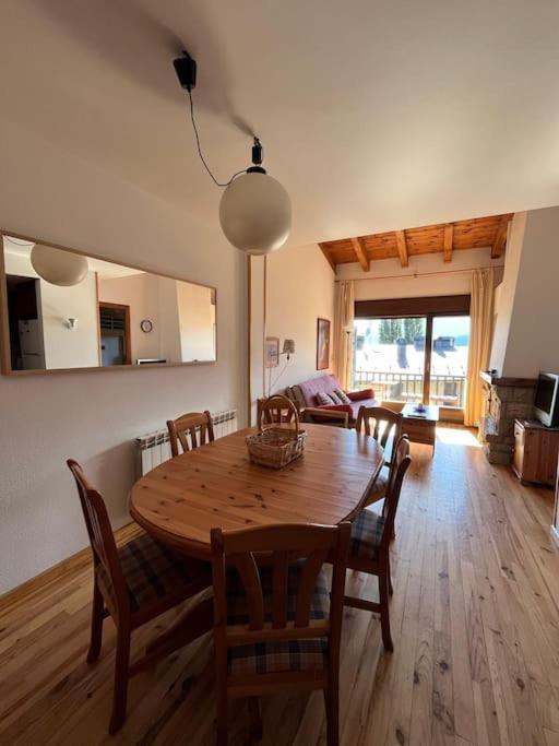 Apartamento Margalida En Cerler, Pirineo Huesca ภายนอก รูปภาพ